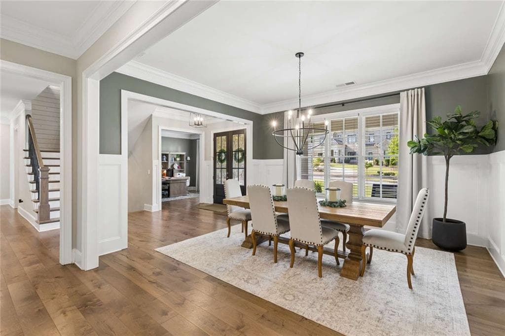 6 bedroom, 5 bathroom, 6,319 sq ft single family residence for sale at 1060 Kent Court, Milton, GA 30004 — photo 7