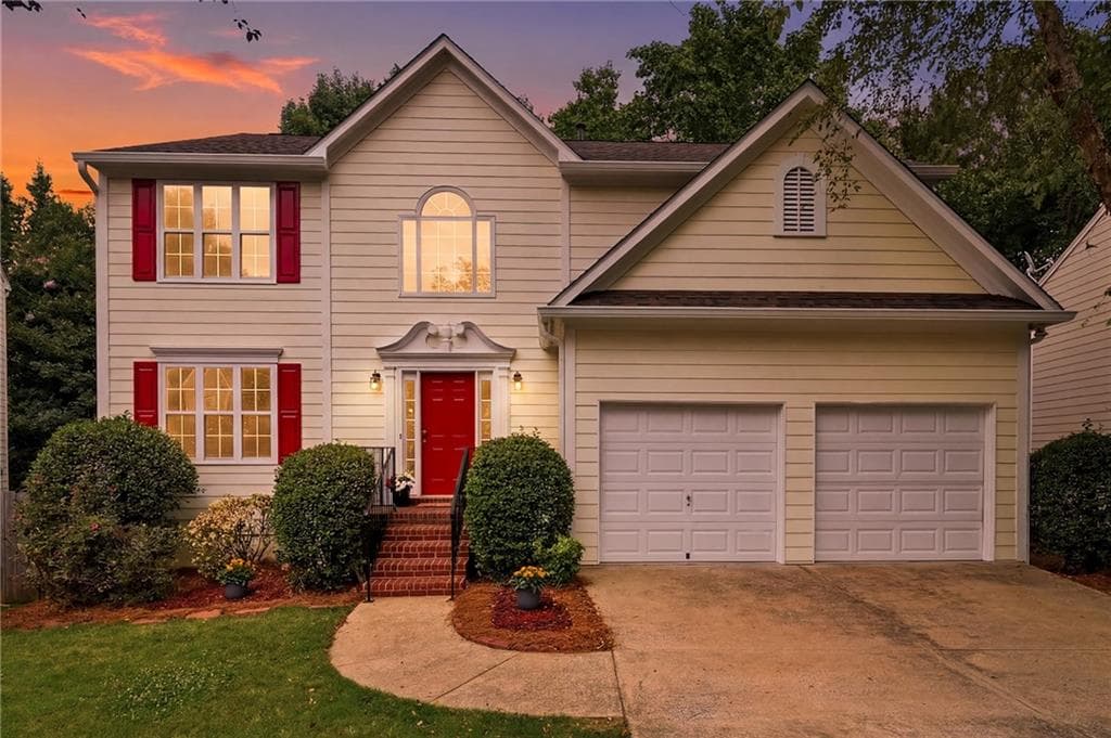 4 bedroom, 3 bathroom, 2,254 sq ft single family residence for sale at 1255 Winthrope Chase Drive, Alpharetta, GA 30009 — photo 2