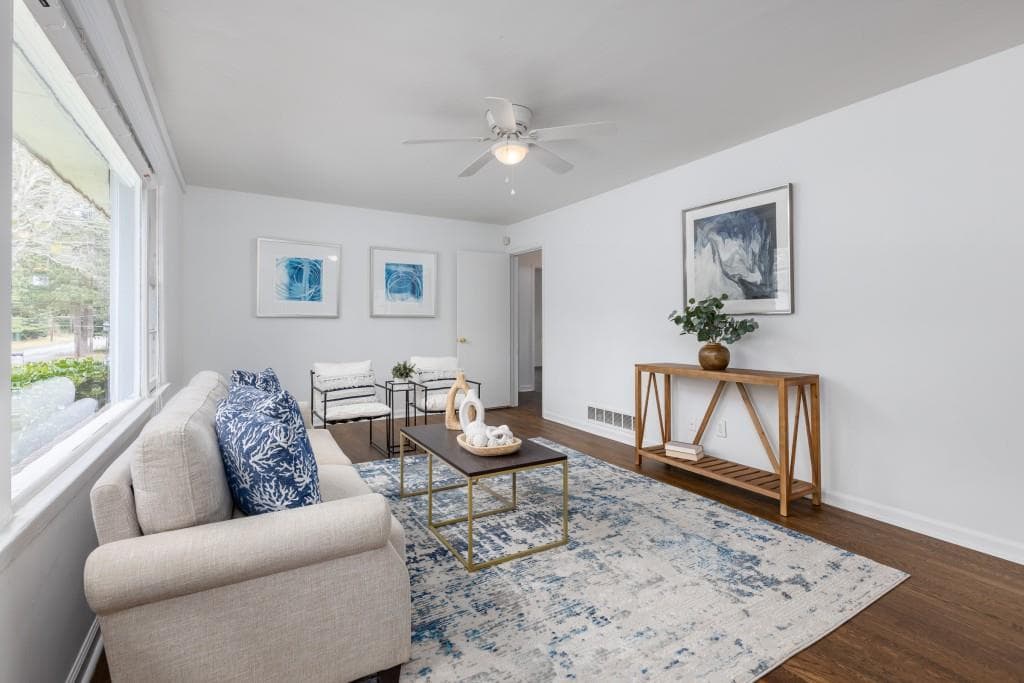 3 bedroom, 2 bathroom, 1,406 sq ft single family residence under contract at 282 Willis Mill Road, Atlanta, GA 30311 — photo 3