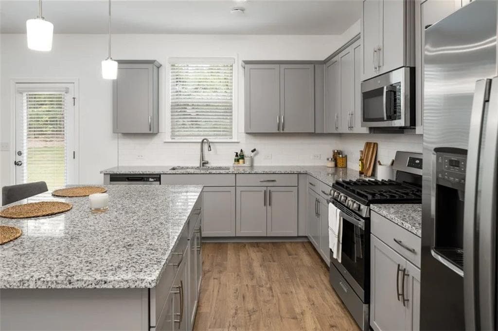 4 bedroom, 3 bathroom, 2,493 sq ft single family residence for rent at 1610 Wellston Drive, Lawrenceville, GA 30043 for $2,795 a month — photo 2