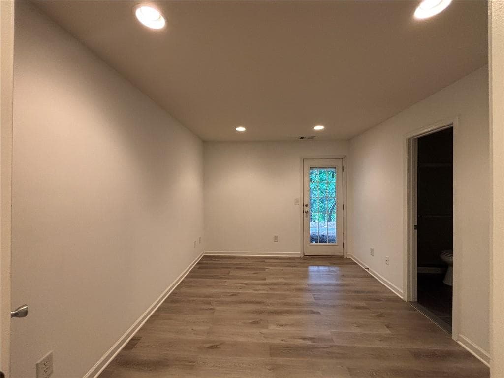 3 bedroom, 4 bathroom, 1,326 sq ft townhouse for rent at 1161 Liberty Parkway, Atlanta, GA 30318 for $2,550 a month — photo 9