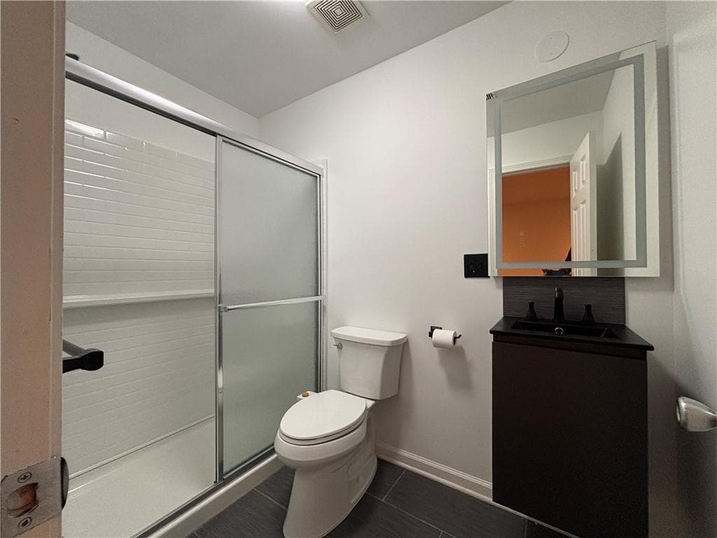 3 bedroom, 4 bathroom, 1,326 sq ft townhouse for rent at 1161 Liberty Parkway, Atlanta, GA 30318 for $2,550 a month — photo 8