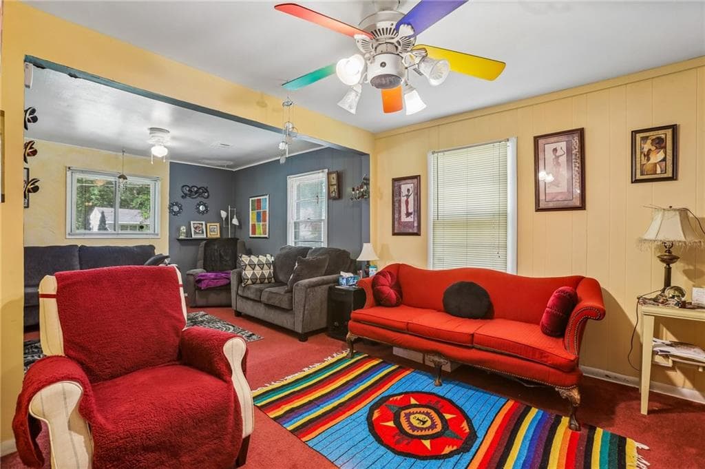 2 bedroom, 2 bathroom, 1,247 sq ft single family residence for sale at 1955 Spink Street, Atlanta, GA 30318 — photo 3