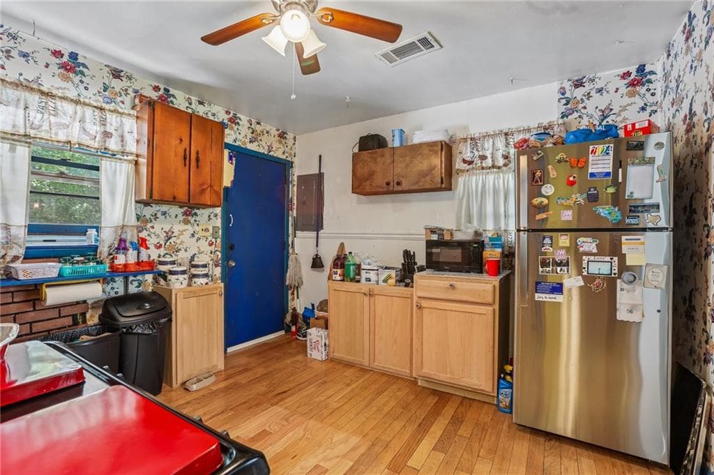 2 bedroom, 2 bathroom, 1,247 sq ft single family residence for sale at 1955 Spink Street, Atlanta, GA 30318 — photo 9
