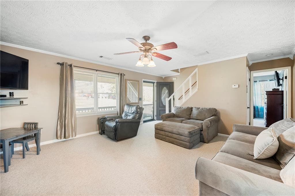3 bedroom, 2 bathroom, 2,414 sq ft single family residence for sale at 218 Johnson Drive, Braselton, GA 30517 — photo 4