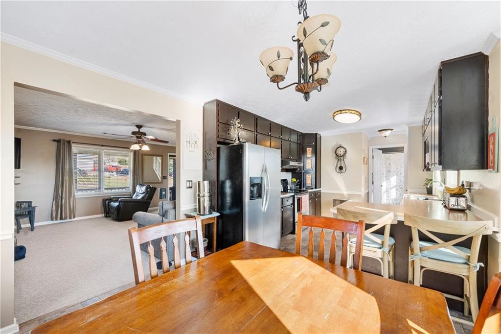 3 bedroom, 2 bathroom, 2,414 sq ft single family residence for sale at 218 Johnson Drive, Braselton, GA 30517 — photo 6