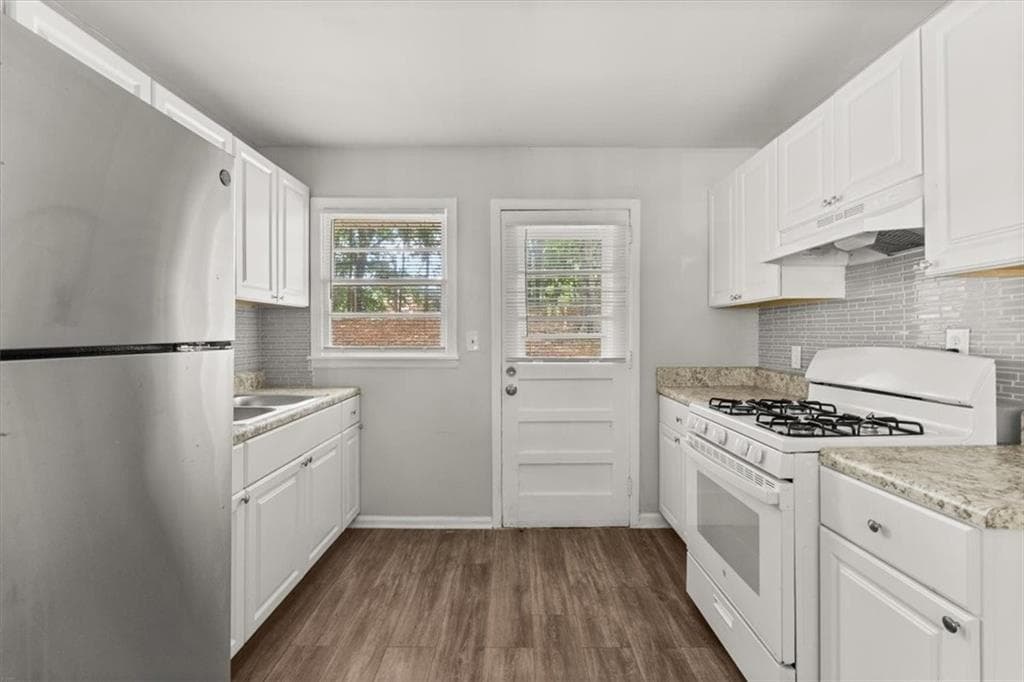 2 bedroom, 1 bathroom, 864 sq ft duplex for rent at 190 Opal Drive, Roswell, GA 30075 for $1,445 a month — photo 5