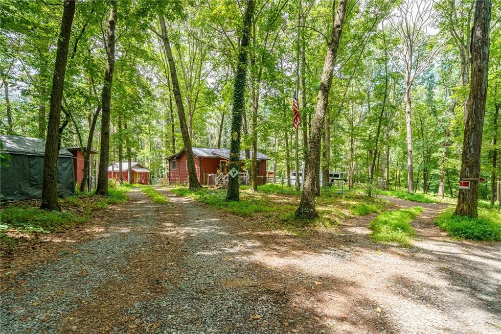 1 bedroom, 1 bathroom, 512 sq ft single family residence for sale at 237 Rusty Lady Lane, Ellijay, GA 30536 — photo 3