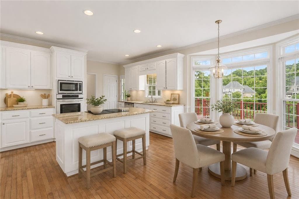 4 bedroom, 4 bathroom, 3,188 sq ft single family residence for sale at 5048 Chapel Lake Circle, Douglasville, GA 30135 — photo 2