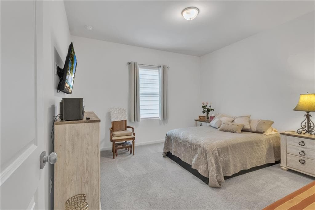 3 bedroom, 2 bathroom, 1,821 sq ft single family residence for sale at 71 Carnaby Street, Winder, GA 30680 — photo 6