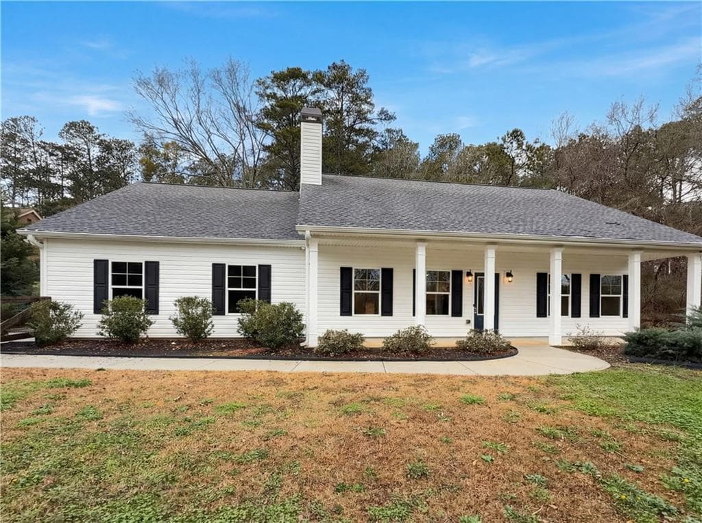 3 bedroom, 2 bathroom, 1,680 sq ft single family residence under contract at 1841 Highway 138, Monroe, GA 30655 — photo 5