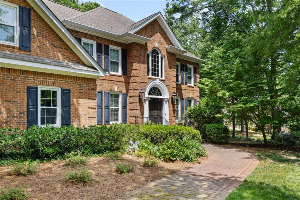 4 bedroom, 4 bathroom, 3,335 sq ft single family residence for sale at 2 Richland Court, Rome, GA 30161 — photo 2