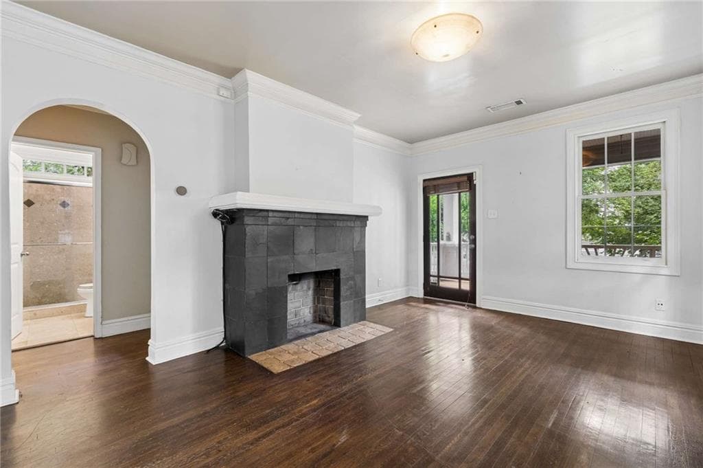 3 bedroom, 3 bathroom, 1,551 sq ft single family residence for sale at 1530 OAKVIEW Road, Decatur, GA 30030 — photo 4