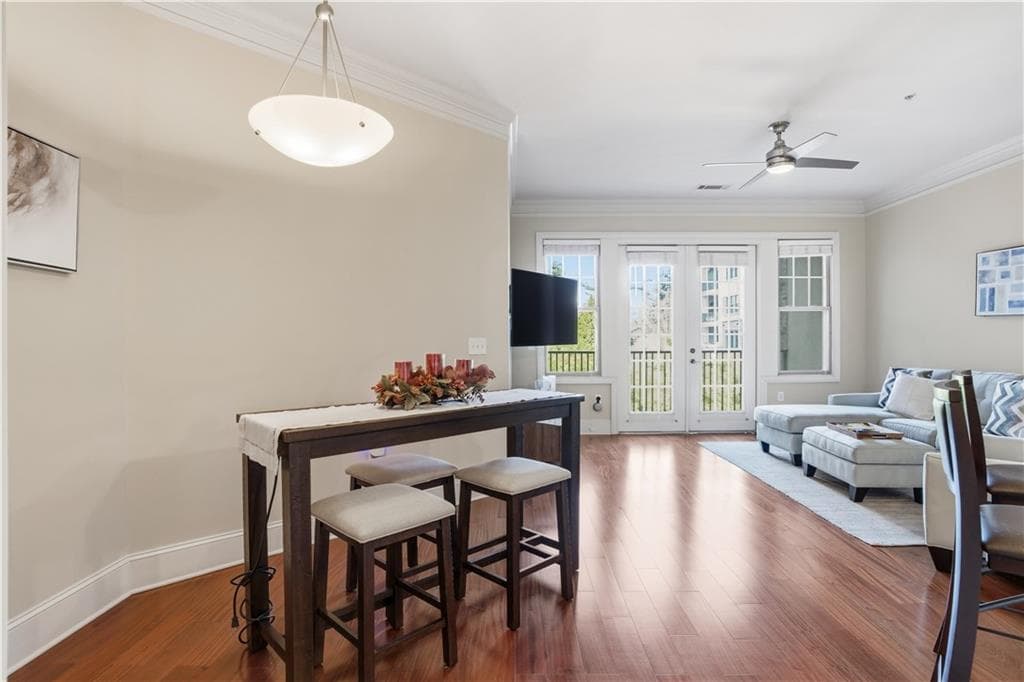 1 bedroom, 1 bathroom, 1,021 sq ft condominium under contract at 3621 Vinings Slope 2425, Atlanta, GA 30339 — photo 10
