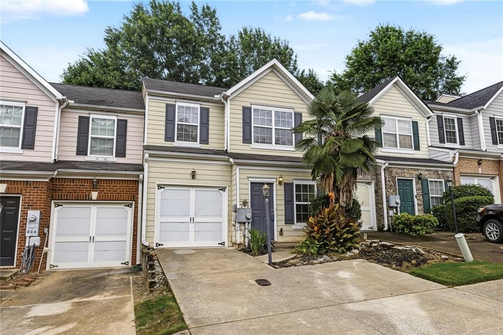 2 bedroom, 3 bathroom, 1,554 sq ft townhouse under contract at 834 Ash Street, Canton, GA 30114 — photo 3