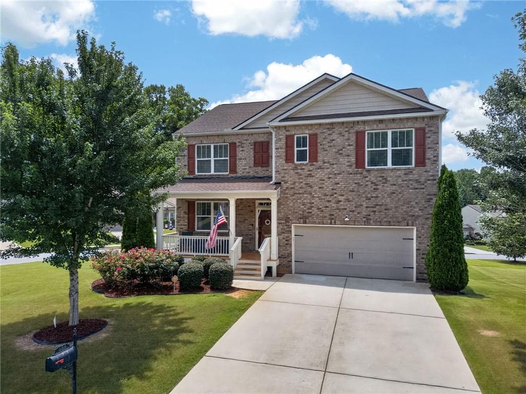 5 bedroom, 3 bathroom, 3,624 sq ft single family residence under contract at 408 Aviary Lane, Dallas, GA 30132 — photo 2