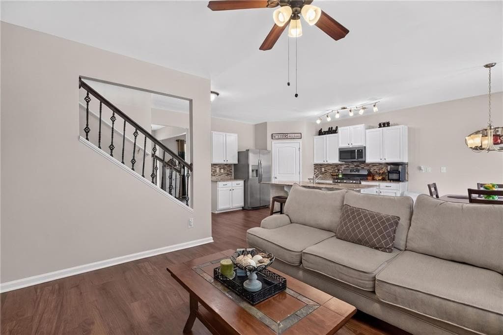 5 bedroom, 3 bathroom, 3,624 sq ft single family residence under contract at 408 Aviary Lane, Dallas, GA 30132 — photo 10