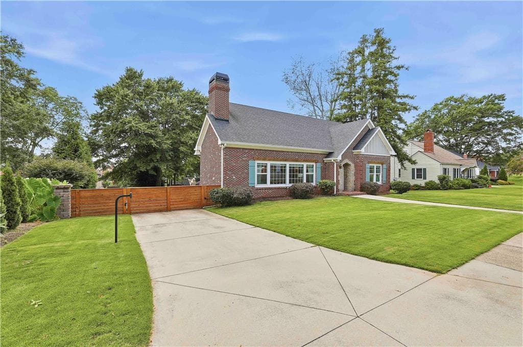 4 bedroom, 4 bathroom, 3,000 sq ft single family residence for sale at 63 Cole Street, Fairburn, GA 30213 — photo 2
