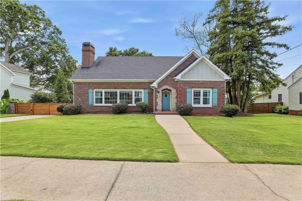 4 bedroom, 4 bathroom, 3,000 sq ft single family residence for sale at 63 Cole Street, Fairburn, GA 30213 — photo 4