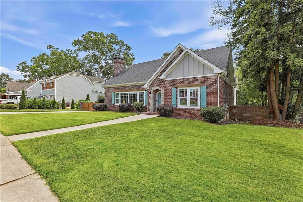 4 bedroom, 4 bathroom, 3,000 sq ft single family residence for sale at 63 Cole Street, Fairburn, GA 30213 — photo 5