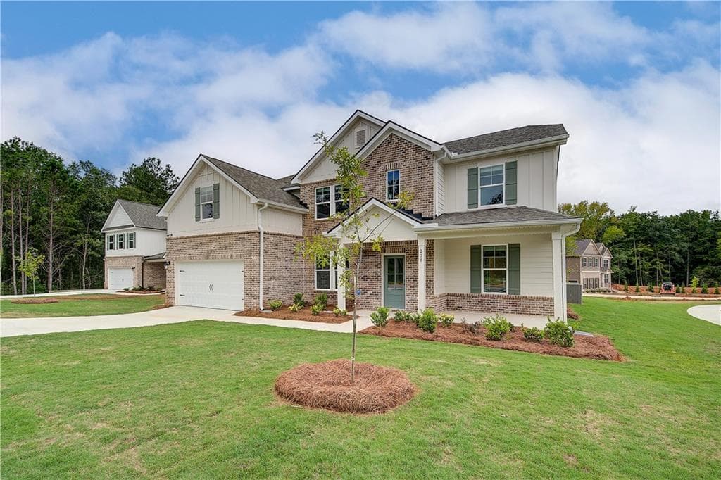 5 bedroom, 4 bathroom, 3,647 sq ft single family residence under contract at 270 Linford Drive, Locust Grove, GA 30248 — photo 2
