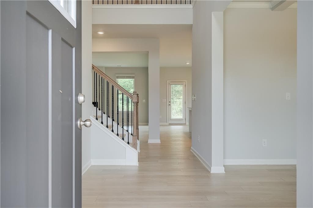 5 bedroom, 5 bathroom, 3,661 sq ft single family residence under contract at 2437 Cadenza Circle, Dacula, GA 30019 — photo 4