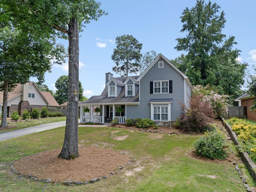 5 bedroom, 3 bathroom, 2,678 sq ft single family residence for sale at 15 Amberwood Trail, Rome, GA 30165 — photo 5