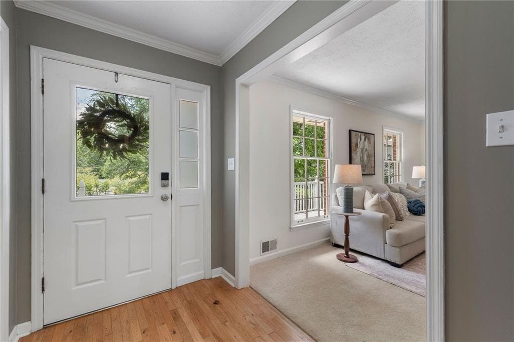 4 bedroom, 3 bathroom, 3,081 sq ft single family residence for sale at 6720 Ramundo Drive, Atlanta, GA 30360 — photo 4