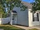 3 bedroom, 2 bathroom, 1,184 sq ft single family residence for rent at 1504 Cain Court, Douglasville, GA 30134 for $1,660 a month — photo 3