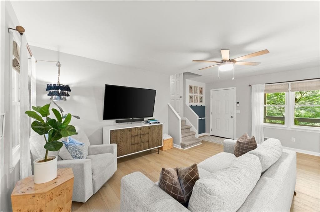 3 bedroom, 2 bathroom, 1,657 sq ft single family residence for sale at 6804 Union Hill Road, Canton, GA 30115 — photo 5