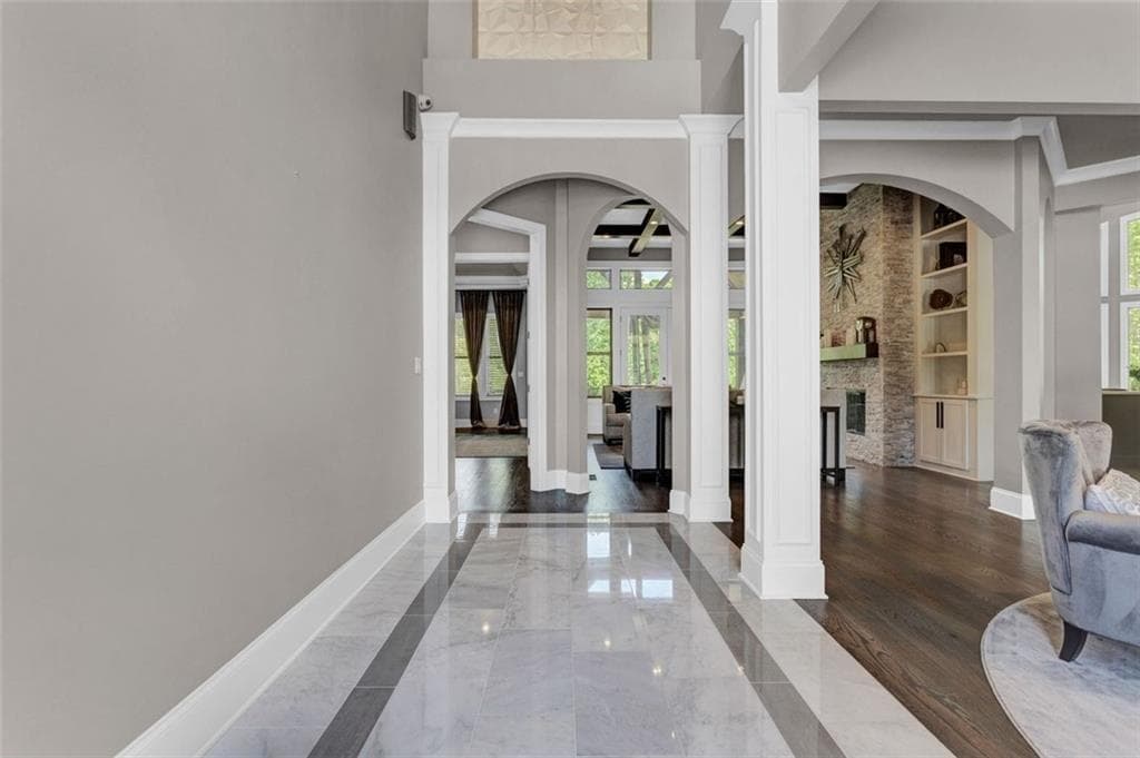 6 bedroom, 5 bathroom, 7,298 sq ft single family residence under contract at 4621 QUAIL Court, Flowery Branch, GA 30542 — photo 5