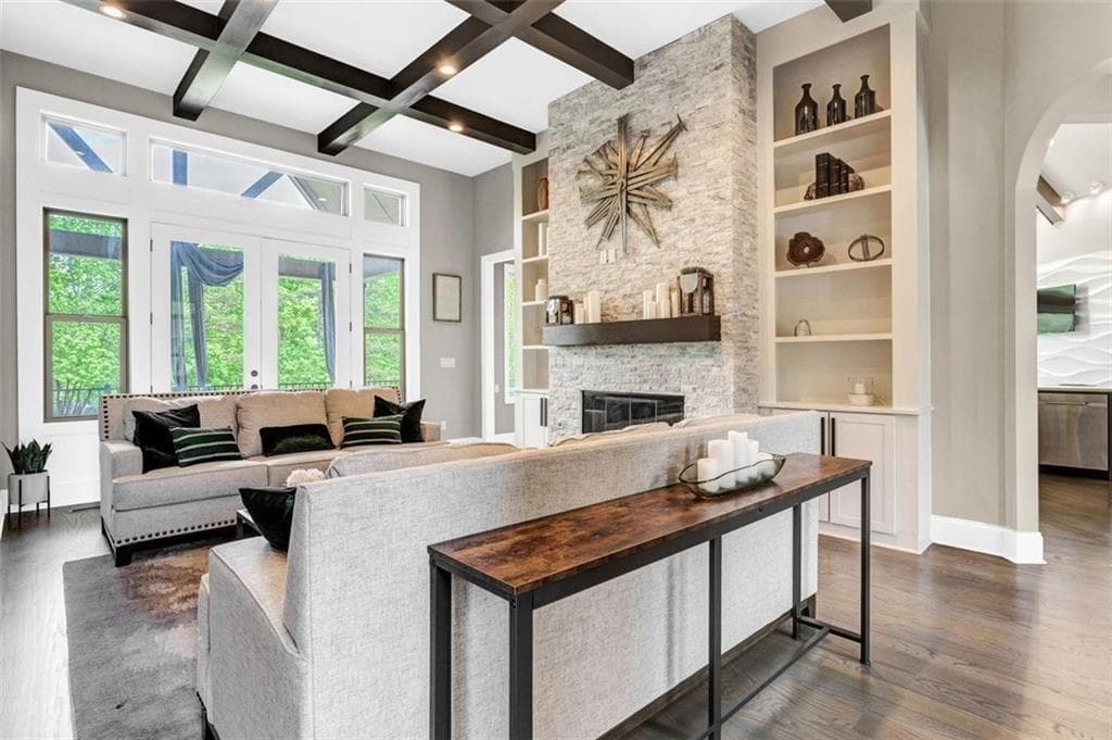 6 bedroom, 5 bathroom, 7,298 sq ft single family residence under contract at 4621 QUAIL Court, Flowery Branch, GA 30542 — photo 8