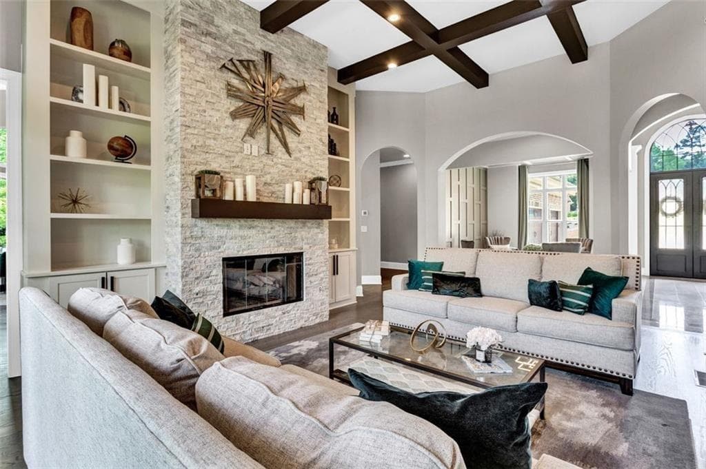 6 bedroom, 5 bathroom, 7,298 sq ft single family residence under contract at 4621 QUAIL Court, Flowery Branch, GA 30542 — photo 10