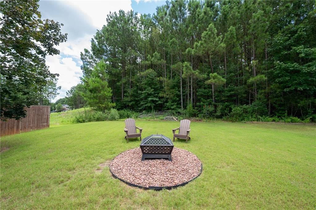 4 bedroom, 4 bathroom, 2,388 sq ft single family residence for sale at 47 Maple Hill Drive, Newnan, GA 30265 — photo 9