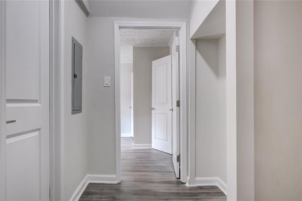 3 bedroom, 2 bathroom, 1,008 sq ft single family residence for sale at 754 North Avenue, Hapeville, GA 30354 — photo 8