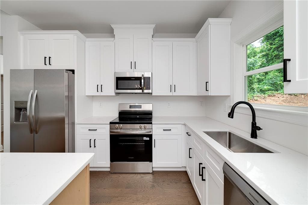 3 bedroom, 2 bathroom, 1,584 sq ft single family residence for sale at 151 Bruce Road, Dawsonville, GA 30534 — photo 4