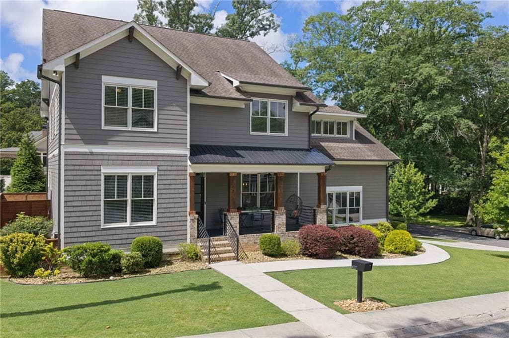 5 bedroom, 5 bathroom, 5,460 sq ft single family residence for sale at 427 Nesbit Street, Norcross, GA 30071 — photo 3