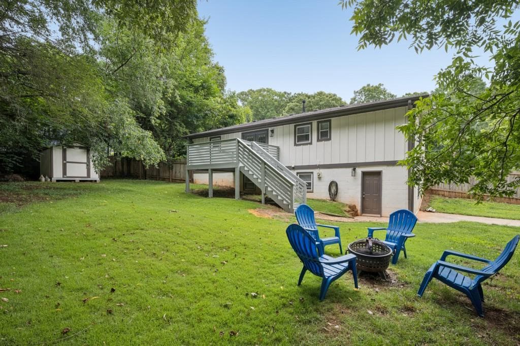3 bedroom, 3 bathroom, 2,229 sq ft single family residence for sale at 2607 Hatfield Circle, Atlanta, GA 30316 — photo 8