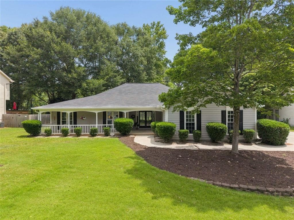 3 bedroom, 3 bathroom, 2,348 sq ft single family residence sold at 1109 Wynford Commons Commons, Marietta, GA 30064