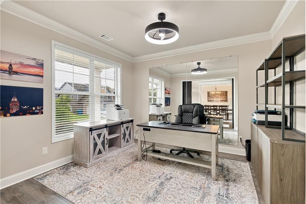 5 bedroom, 3 bathroom, 3,296 sq ft single family residence for sale at 5857 Shore Isle Trace, Braselton, GA 30517 — photo 8