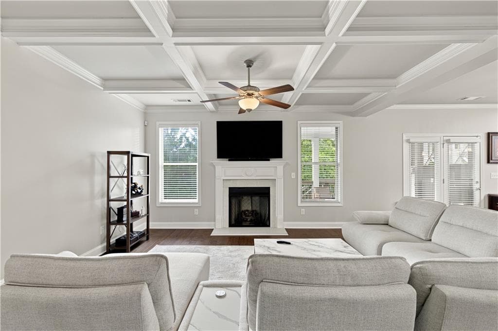 5 bedroom, 3 bathroom, 3,296 sq ft single family residence for sale at 5857 Shore Isle Trace, Braselton, GA 30517 — photo 10