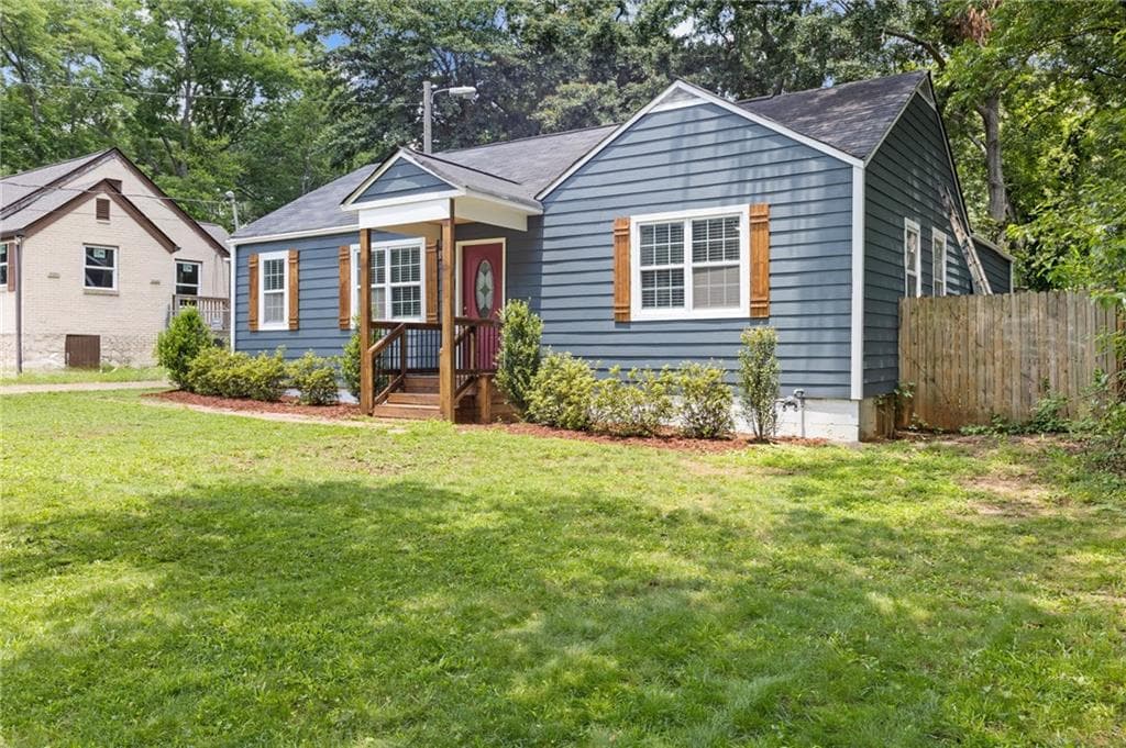 3 bedroom, 2 bathroom, 1,860 sq ft single family residence for sale at 2728 Mcafee Road, Decatur, GA 30032 — photo 2