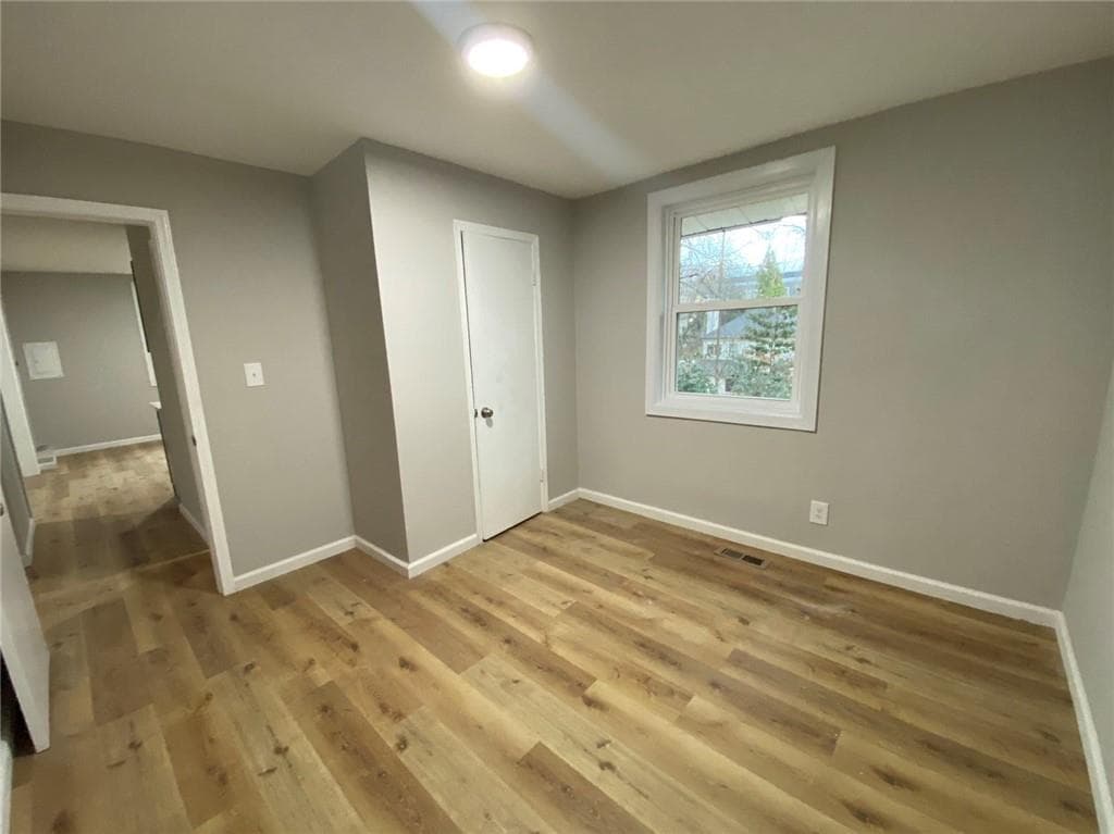 2 bedroom, 1 bathroom, 1,584 sq ft duplex for rent at 951 Tilden Street, Atlanta, GA 30318 for $1,400 a month — photo 4