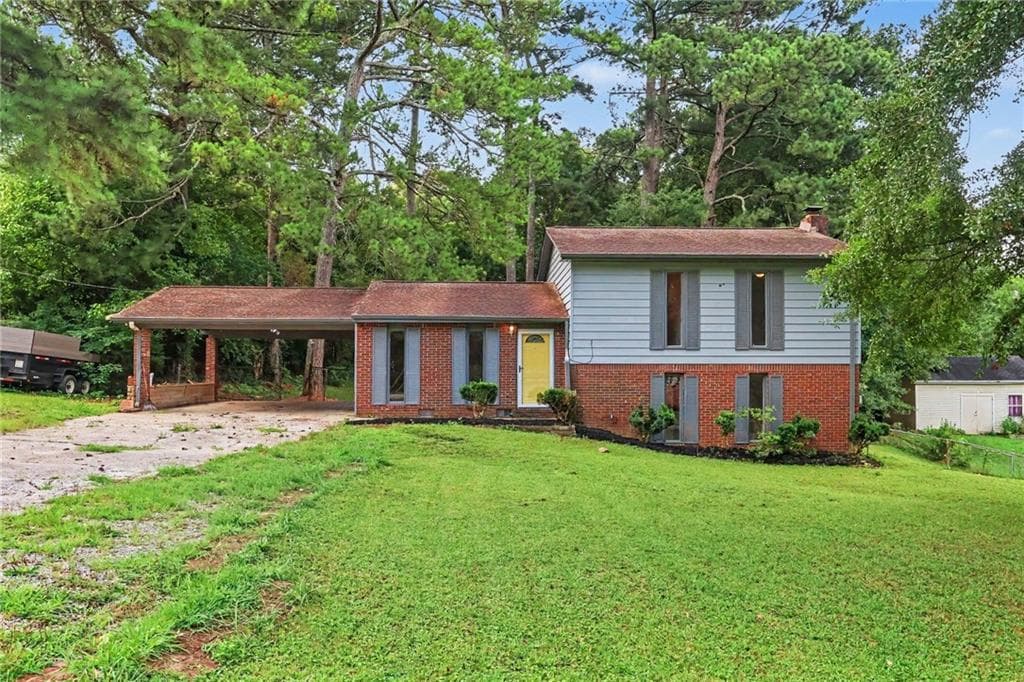 4 bedroom, 3 bathroom, 1,620 sq ft single family residence for sale at 3124 Stanford Circle, Lawrenceville, GA 30044 — photo 2