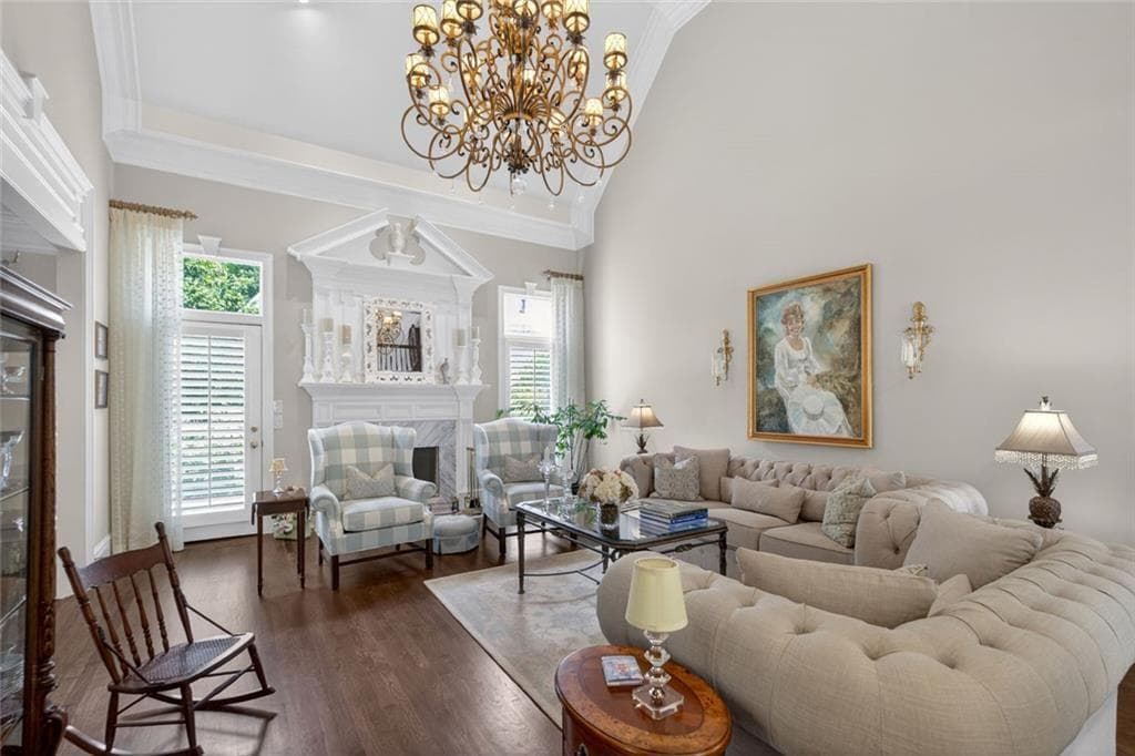 5 bedroom, 6 bathroom, 4,192 sq ft single family residence for sale at 5327 Claridge Square, Dunwoody, GA 30338 — photo 9