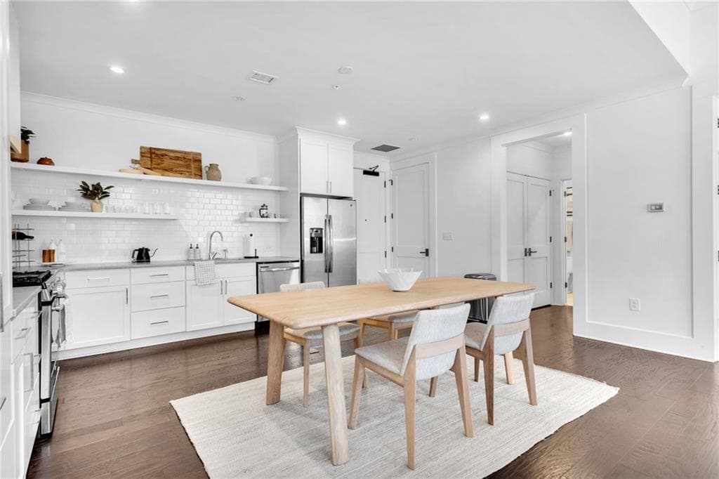 1 bedroom, 1 bathroom, 892 sq ft condominium for sale at 10625 Serenbe Lane 206, Chattahoochee Hills, GA 30268 — photo 5
