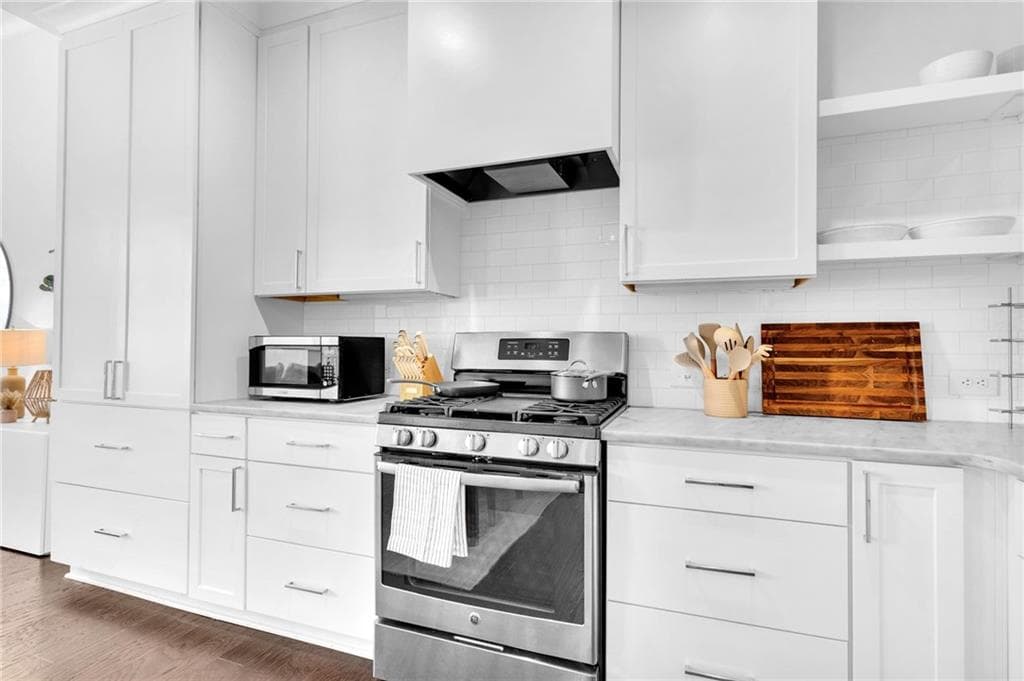 1 bedroom, 1 bathroom, 892 sq ft condominium for sale at 10625 Serenbe Lane 206, Chattahoochee Hills, GA 30268 — photo 8