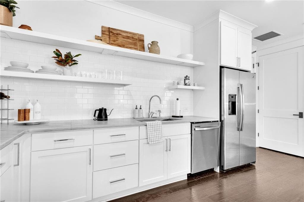 1 bedroom, 1 bathroom, 892 sq ft condominium for sale at 10625 Serenbe Lane 206, Chattahoochee Hills, GA 30268 — photo 9