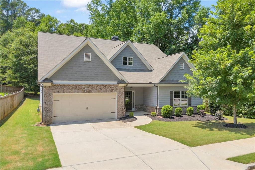 4 bedroom, 3 bathroom, 2,653 sq ft single family residence for sale at 120 Morris Creek Drive, Hoschton, GA 30548 — photo 2