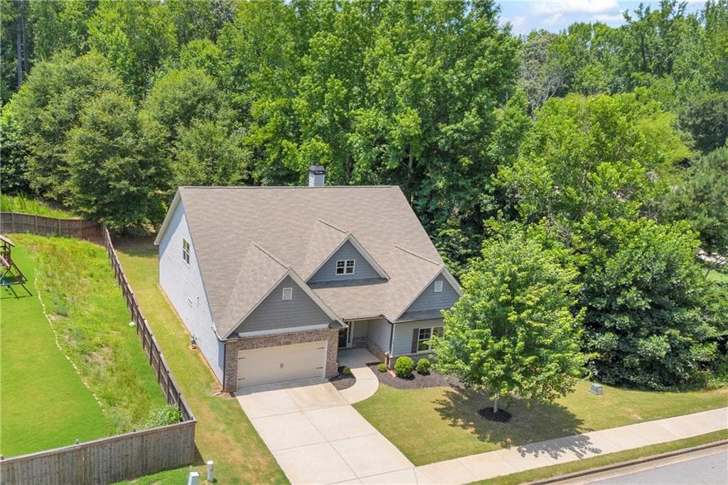 4 bedroom, 3 bathroom, 2,653 sq ft single family residence for sale at 120 Morris Creek Drive, Hoschton, GA 30548 — photo 8